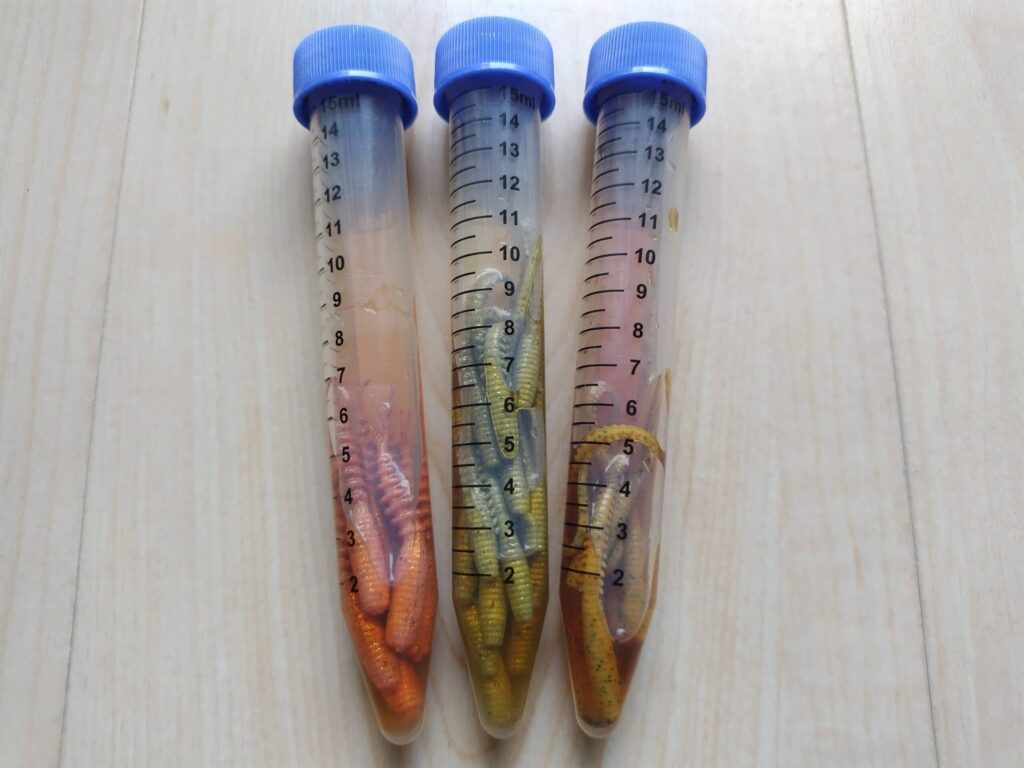 スピッツ管　ワーム